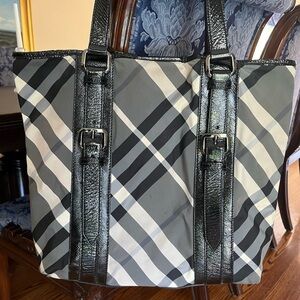 Burberry Lowry Plaid Black Beat Check Tote Shoulder Bag with Dust Bag